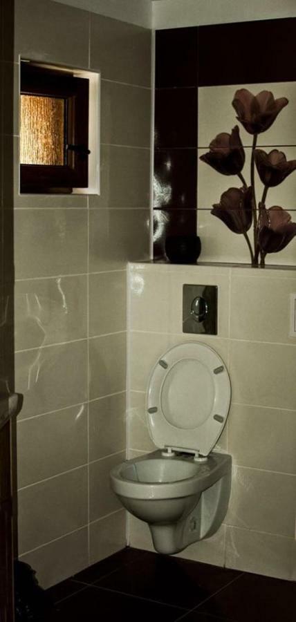 Pensiunea Sanella Liubcova Exteriér fotografie